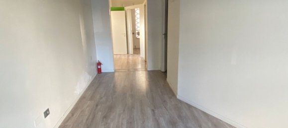 80m² Commercial property in Venice, Italy No. 350716 5