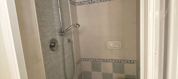 80m² Commercial property in Venice, Italy No. 350716 9