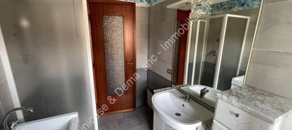 3 rooms Apartment in Castelletto sopra Ticino, Italy No. 28977 18