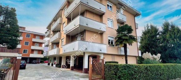 3 rooms Apartment in Castelletto sopra Ticino, Italy No. 28977 22