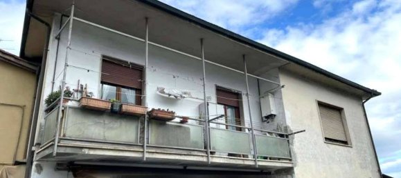 2 bedrooms Apartment in Lastra a Signa, Italy No. 267330 3