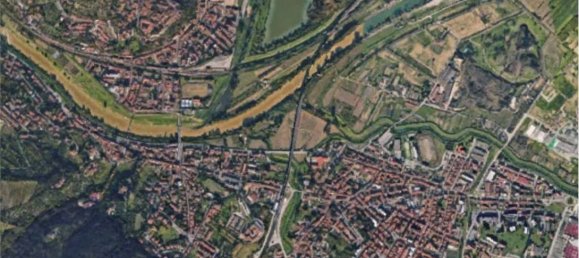 2 bedrooms Apartment in Lastra a Signa, Italy No. 267330 6