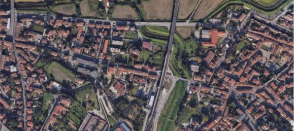 2 bedrooms Apartment in Lastra a Signa, Italy No. 267330 5