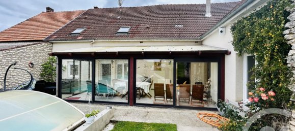 4 bedrooms House in Montmirail, France No. 92186 16