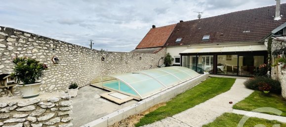 4 bedrooms House in Montmirail, France No. 92186 17