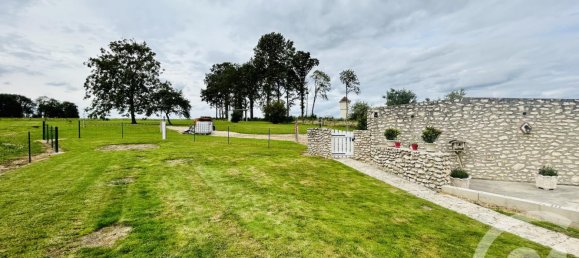 4 bedrooms House in Montmirail, France No. 92186 19