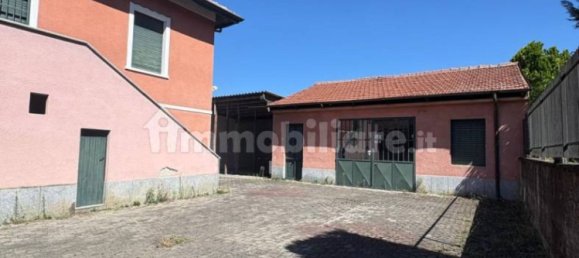6 bedrooms Villa in San Mauro Torinese, Italy No. 312933 18