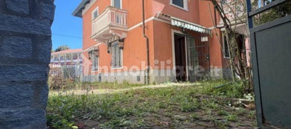 6 bedrooms Villa in San Mauro Torinese, Italy No. 312933 17