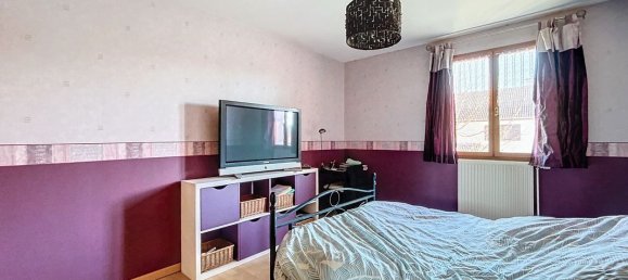 3 bedrooms House in Chevry-Cossigny, France No. 273594 10