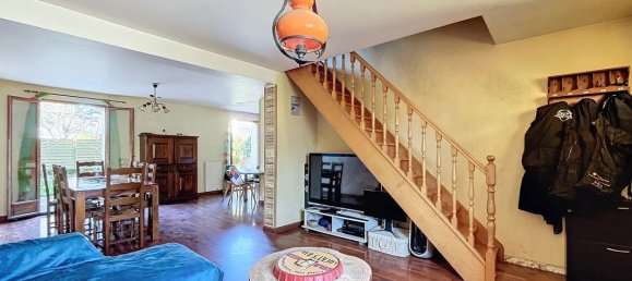 3 bedrooms House in Chevry-Cossigny, France No. 273594 4