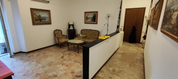 4غرفة شقة في Rapallo, Italy رقم 218800 2