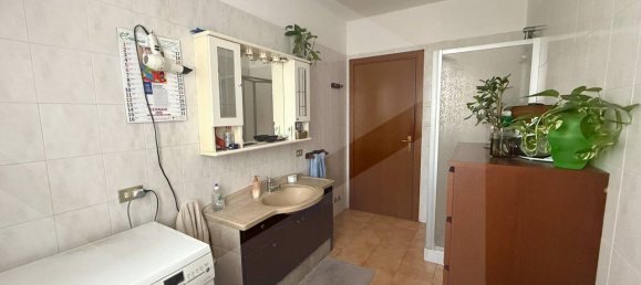 3 rooms Apartment in Castelnuovo Rangone, Italy No. 24547 12
