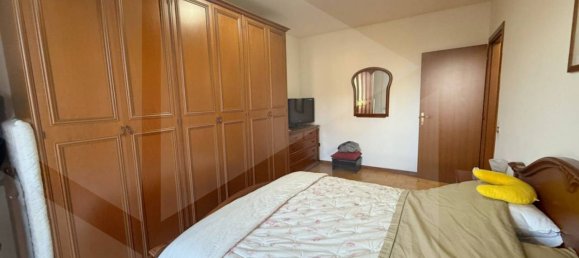 3 rooms Apartment in Castelnuovo Rangone, Italy No. 24547 9