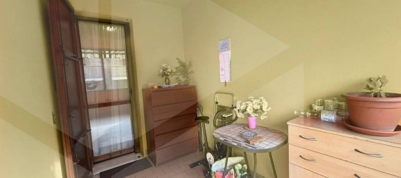 3 rooms Apartment in Castelnuovo Rangone, Italy No. 24547 7