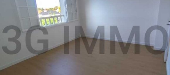 2 Schlafzimmer Villa in Montardon, France, Nr. 204074 20