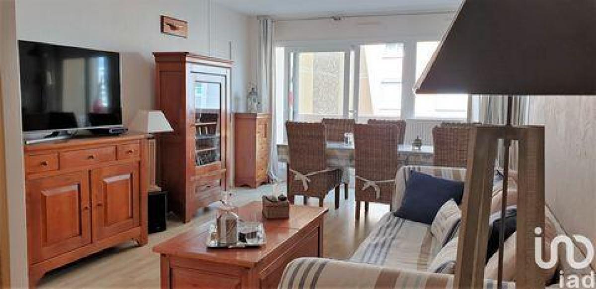 شقة 4 غرف نوم  في Le Havre, France رقم 35110