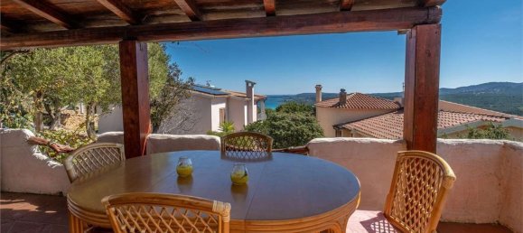 5 bedrooms Villa in Olbia, Italy No. 319688 7