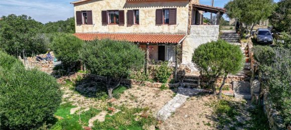 5 bedrooms Villa in Olbia, Italy No. 319688 10