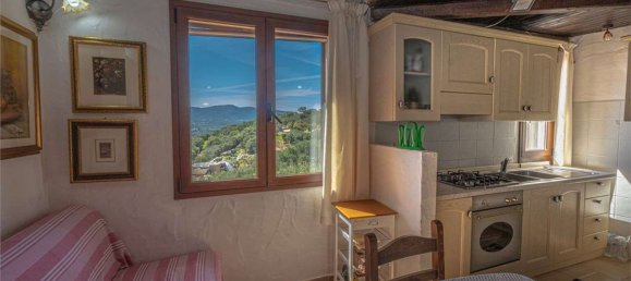 5 bedrooms Villa in Olbia, Italy No. 319688 4