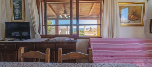 5 bedrooms Villa in Olbia, Italy No. 319688 2