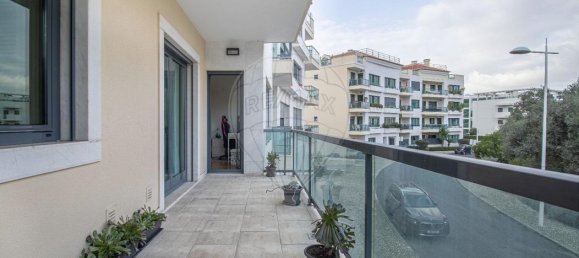 5 bedrooms Duplex in Lisbon, Portugal No. 65933 6