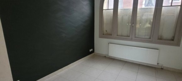 2 bedrooms Townhouse in Chauny, France No. 42380 2