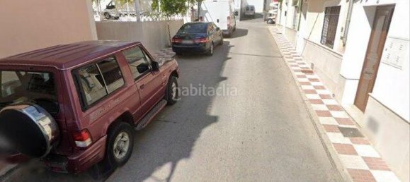 Apartamento de 3 dormitorios en Cabra, Spain No. 137809 3