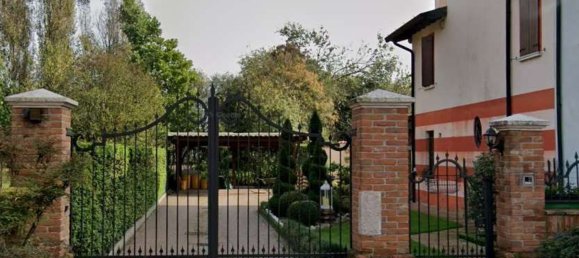 7 غرف نوم منزل في Borgo San Giacomo, Italy رقم 381874 26