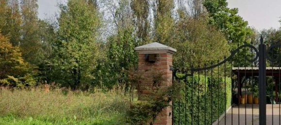 7 bedrooms House in Borgo San Giacomo, Italy No. 381874 16