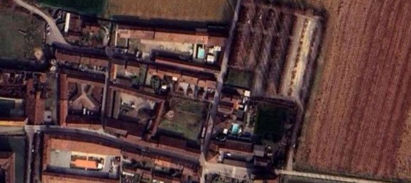 7 bedrooms House in Borgo San Giacomo, Italy No. 381874 8