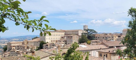 6 Schlafzimmer Wohnung in Todi, Italy, Nr. 134035 3