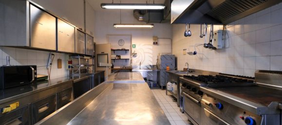 3 rooms Commercial property in Asti, Italy No. 297929 29