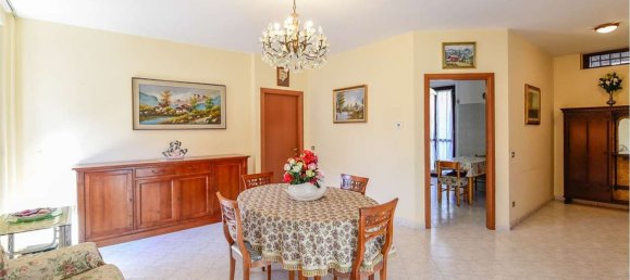 Квартира с 3 комнатами в Чинизелло Бальсамо, Италия № 188261 9