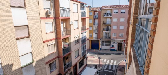 4 bedrooms Apartment in Zaragoza, Spain No. 68145 10