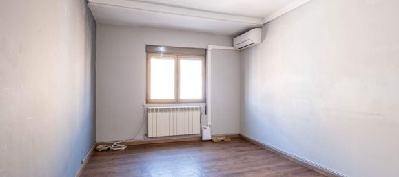 4 bedrooms Apartment in Zaragoza, Spain No. 68145 3