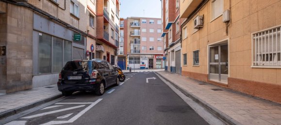 4 bedrooms Apartment in Zaragoza, Spain No. 68145 25