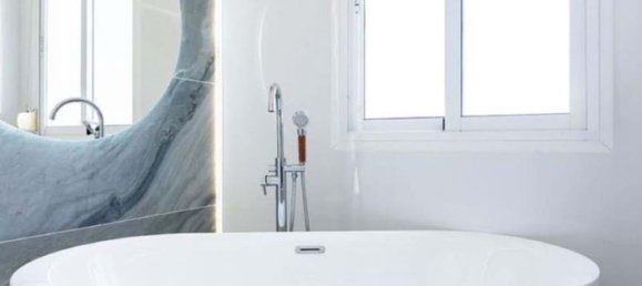 3 bedrooms Penthouse in El Paraiso, Spain No. 178395 16