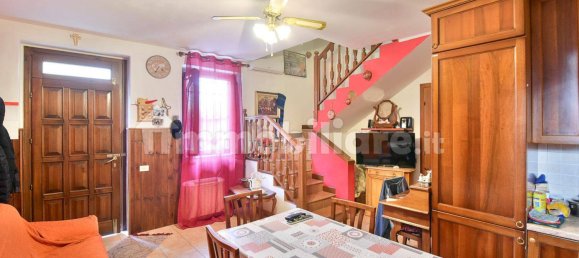 3 غرف نوم منزل في Seveso, Italy رقم 207393 24