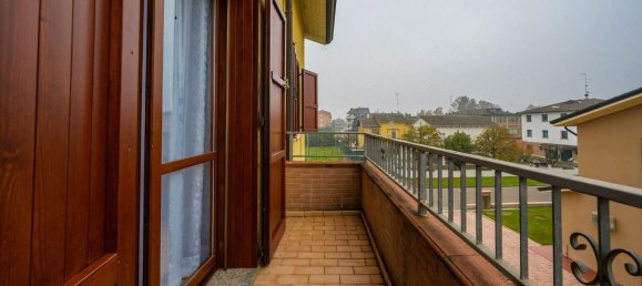 8-salle Maison à Cadelbosco di Sopra, Italy No. 292532 29