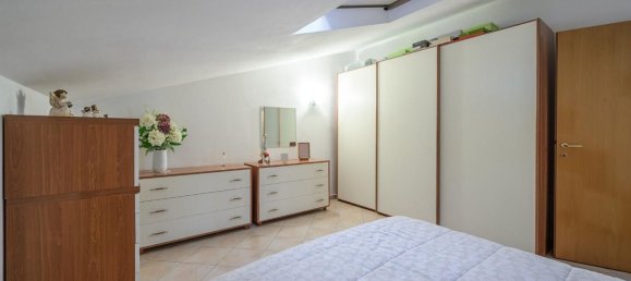 8-salle Maison à Cadelbosco di Sopra, Italy No. 292532 49