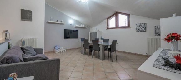 8-salle Maison à Cadelbosco di Sopra, Italy No. 292532 38