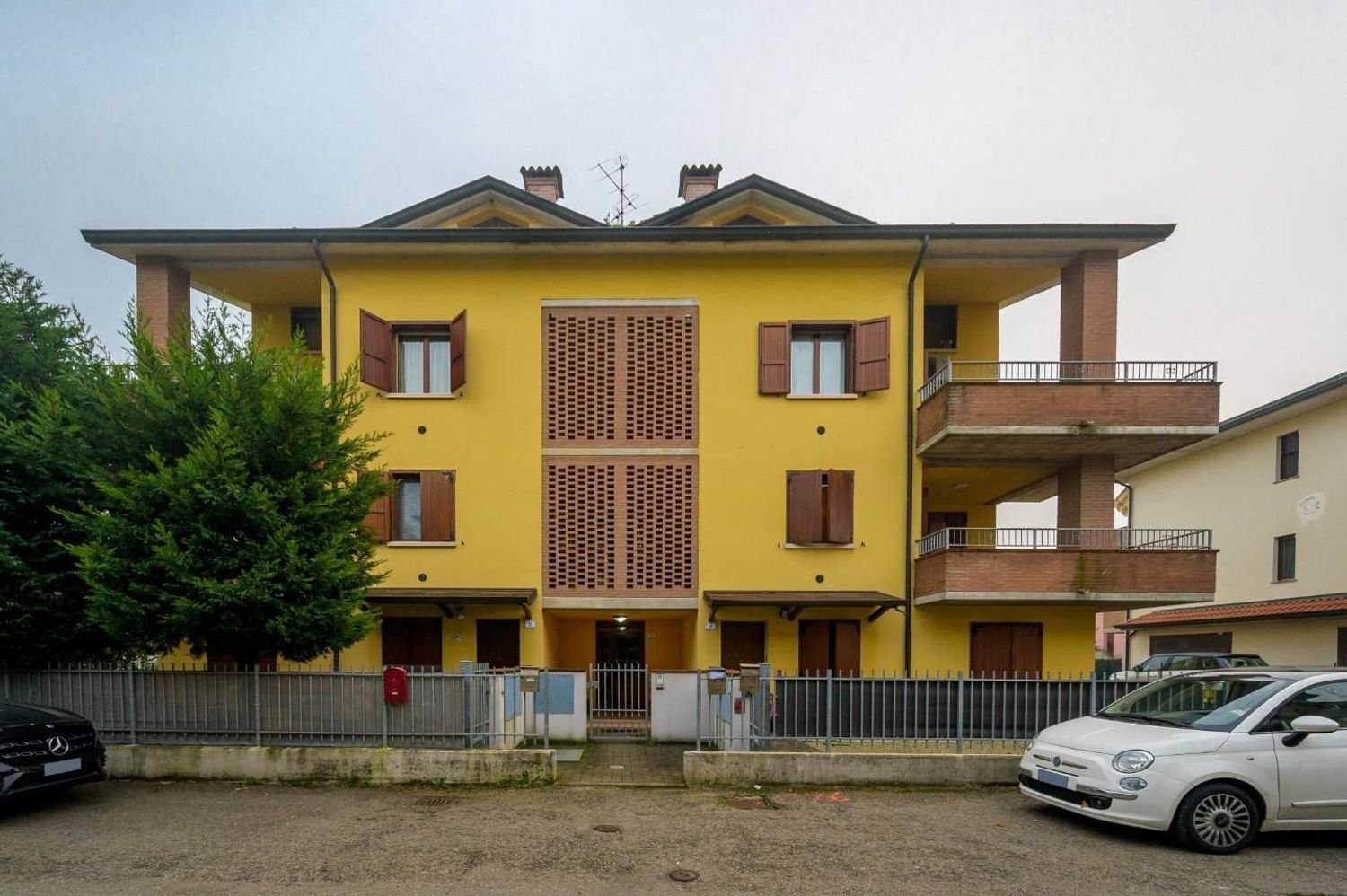 8-salle Maison à Cadelbosco di Sopra, Italy No. 292532