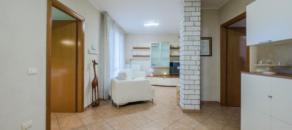 8-salle Maison à Cadelbosco di Sopra, Italy No. 292532 5