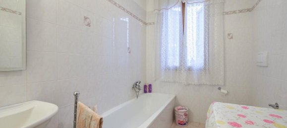 8-salle Maison à Cadelbosco di Sopra, Italy No. 292532 22