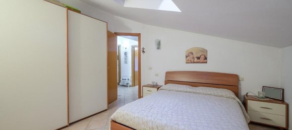 8-salle Maison à Cadelbosco di Sopra, Italy No. 292532 48