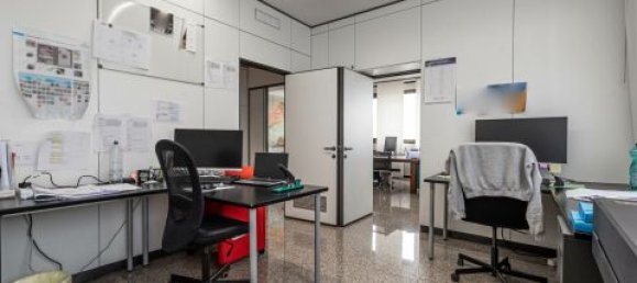 Escritório de 8 divisões em Padua, Italy N.º 99865 3