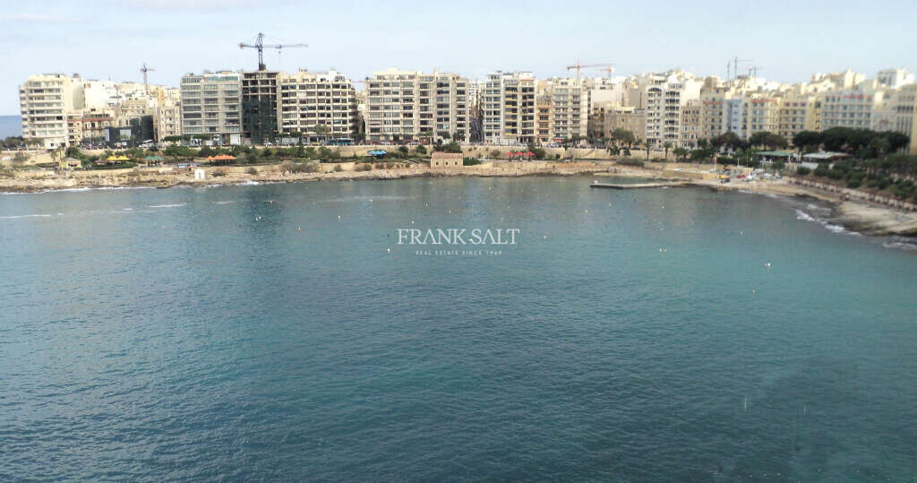 3 bedrooms Apartment in Saint Julian's, Malta No. 3436
