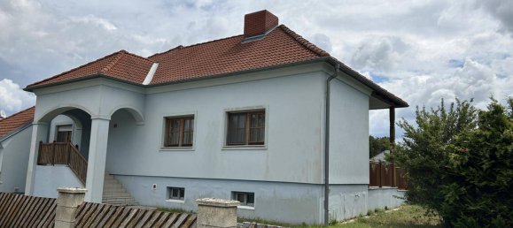 3 bedrooms House in Weikendorf, Austria No. 145631 2