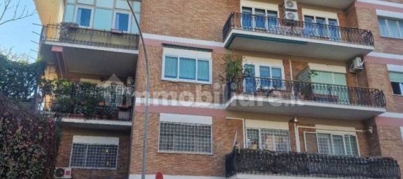 2غرفة شقة في Rome, Italy رقم 198730 74