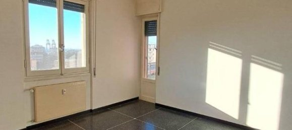 Apartamento de 4 divisões em Genoa, Italy N.º 162427 14